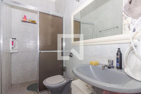 Casa à venda com 250m², 5 quartos e 2 vagas Casa à venda com 250m², 5 quartos e 2 vagasBanheiro