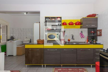 Casa à venda com 250m², 5 quartos e 2 vagas Casa à venda com 250m², 5 quartos e 2 vagasSala/Cozinha - Casa 2