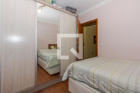 Casa à venda com 250m², 5 quartos e 2 vagas Casa à venda com 250m², 5 quartos e 2 vagasQuarto 2