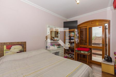 Casa à venda com 250m², 5 quartos e 2 vagas Casa à venda com 250m², 5 quartos e 2 vagasQuarto 2