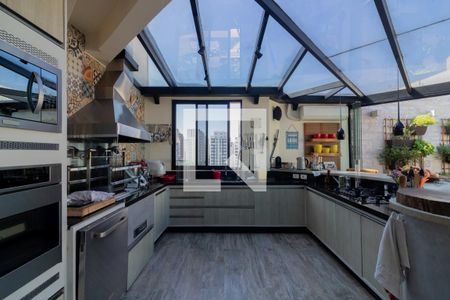 Apartamento à venda com 224m², 3 quartos e 3 vagasCobertura