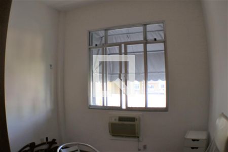 quarto 1 de apartamento para alugar com 3 quartos, 65m² em Tanque, Rio de Janeiro