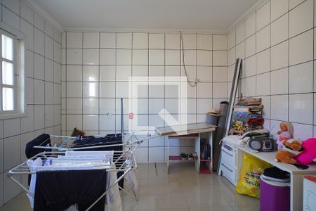 Casa à venda com 480m², 3 quartos e 2 vagasLavanderia