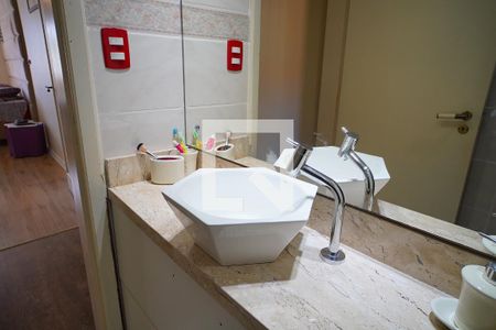 Casa à venda com 480m², 3 quartos e 2 vagasBanheiro Corredor