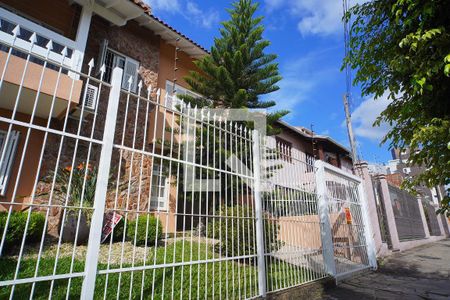 Casa à venda com 480m², 3 quartos e 2 vagasFachada da Casa