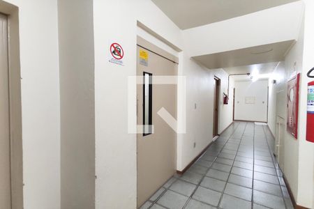 Apartamento para alugar com 58m², 2 quartos e sem vaga Apartamento para alugar com 58m², 2 quartos e sem vagaElevador