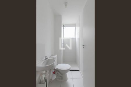 Apartamento à venda com 40m², 2 quartos e sem vaga Apartamento à venda com 40m², 2 quartos e sem vagaBanheiro