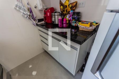 Apartamento à venda com 100m², 2 quartos e 1 vaga Apartamento à venda com 100m², 2 quartos e 1 vagaArmário