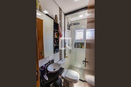 Apartamento à venda com 100m², 2 quartos e 1 vaga Apartamento à venda com 100m², 2 quartos e 1 vagaBanheiro da Suíte