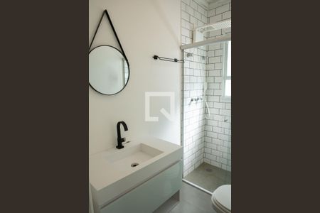 Banheiro da Suíte 1 de casa para alugar com 3 quartos, 180m² em Vila Hamburguesa, São Paulo