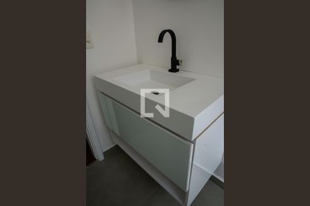 Casa para alugar com 180m², 3 quartos e 2 vagasBanheirob