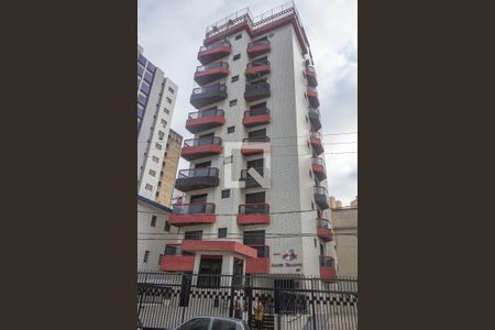 Apartamento para alugar com 65m², 2 quartos e 1 vaga Apartamento para alugar com 65m², 2 quartos e 1 vagaFachada