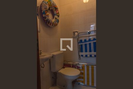 Apartamento para alugar com 65m², 2 quartos e 1 vaga Apartamento para alugar com 65m², 2 quartos e 1 vagaBanheiro de Serviço