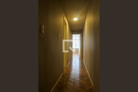 Corredor de apartamento para alugar com 1 quarto, 50m² em Leblon, Rio de Janeiro