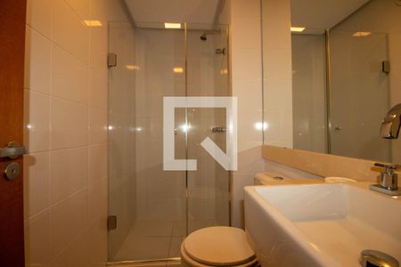 Apartamento à venda com 70m², 2 quartos e 2 vagasBanheiro Social