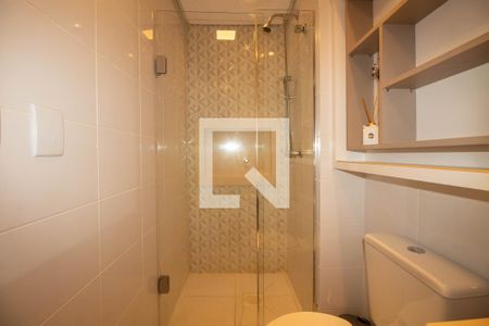 Apartamento à venda com 70m², 2 quartos e 2 vagasBanheiro da Suíte