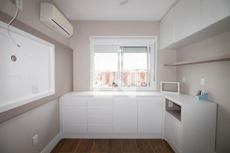 Apartamento à venda com 70m², 2 quartos e 2 vagasSuíte