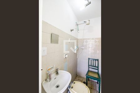 Casa à venda com 210m², 3 quartos e 3 vagasÁrea de Serviço