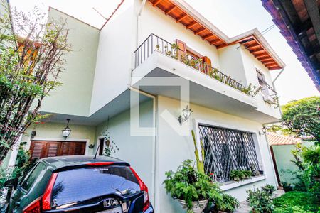 Casa à venda com 210m², 3 quartos e 3 vagasGaragem