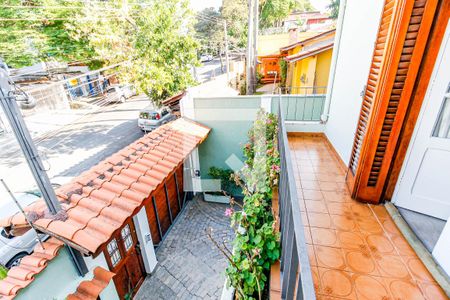 Casa à venda com 210m², 3 quartos e 3 vagasVaranda Suíte