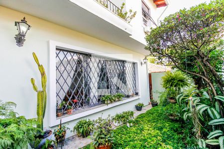 Casa à venda com 210m², 3 quartos e 3 vagasJardim