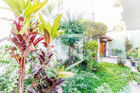 Casa à venda com 210m², 3 quartos e 3 vagasJardim