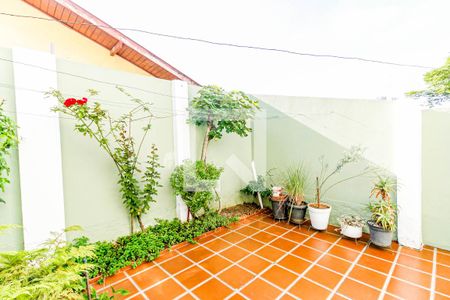Casa à venda com 210m², 3 quartos e 3 vagasQuintal