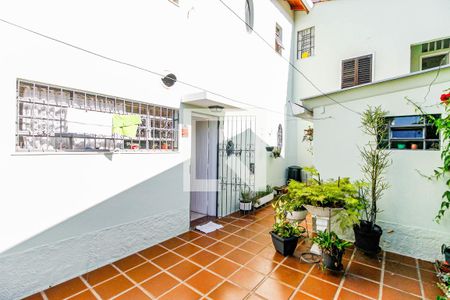 Casa à venda com 210m², 3 quartos e 3 vagasQuintal