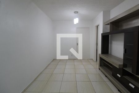 Sala de Estar de casa de condomínio para alugar com 2 quartos, 85m² em Igara, Canoas