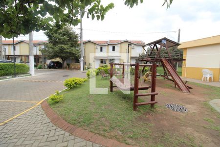 Casa de condomínio para alugar com 85m², 2 quartos e 1 vagaÁrea Comum - Playground