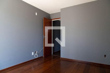 Apartamento à venda com 277m², 5 quartos e 3 vagasSuíte 2