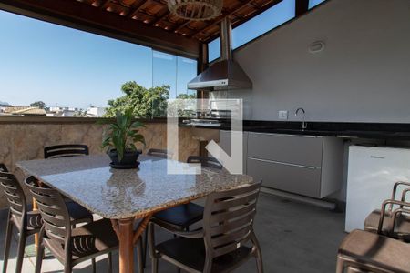 Apartamento à venda com 277m², 5 quartos e 3 vagasTerraço - Churrasqueira