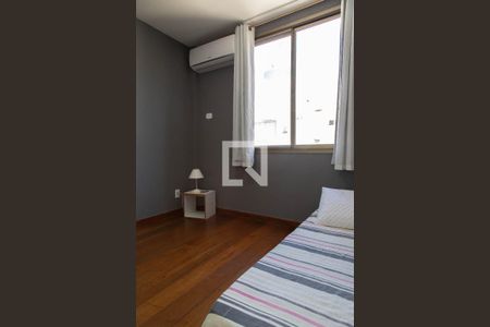 Apartamento à venda com 277m², 5 quartos e 3 vagasQuarto 1