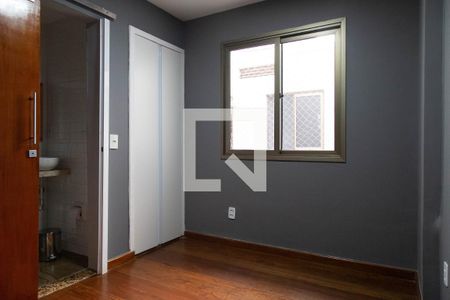 Apartamento à venda com 277m², 5 quartos e 3 vagasSuíte 1