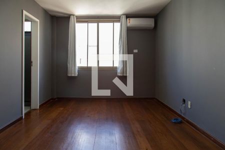 Apartamento à venda com 277m², 5 quartos e 3 vagasSuíte 2