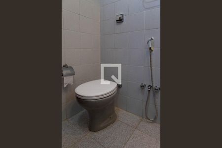 Apartamento à venda com 277m², 5 quartos e 3 vagasBanheiro da suíte 2