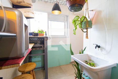 Apartamento à venda com 60m², 2 quartos e 1 vaga Apartamento à venda com 60m², 2 quartos e 1 vagaÁrea de Serviço