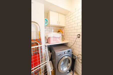 Apartamento à venda com 60m², 2 quartos e 1 vaga Apartamento à venda com 60m², 2 quartos e 1 vagaÁrea de Serviço