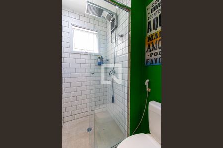 Apartamento à venda com 60m², 2 quartos e 1 vaga Apartamento à venda com 60m², 2 quartos e 1 vagaBanheiro Social