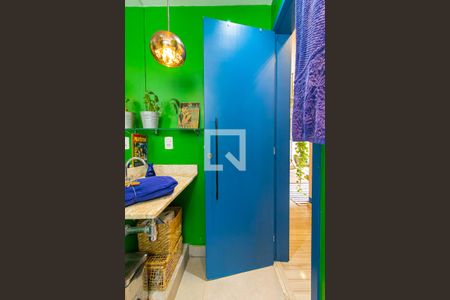 Apartamento à venda com 60m², 2 quartos e 1 vaga Apartamento à venda com 60m², 2 quartos e 1 vagaBanheiro Social