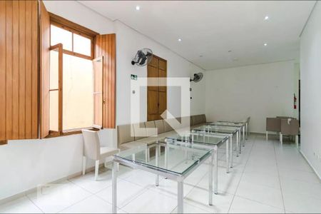 Apartamento à venda com 60m², 2 quartos e 1 vaga Apartamento à venda com 60m², 2 quartos e 1 vagaÁrea comum - Salão de festas