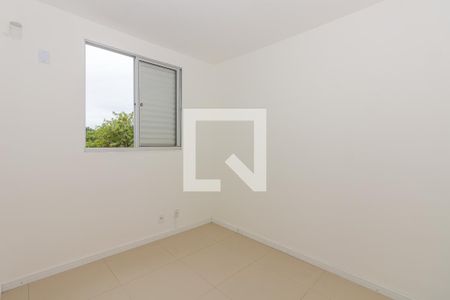 Quarto Suíte de apartamento para alugar com 2 quartos, 49m² em Protásio Alves, Porto Alegre
