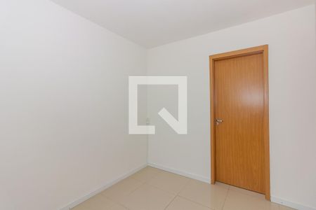 Quarto Suíte de apartamento para alugar com 2 quartos, 49m² em Protásio Alves, Porto Alegre