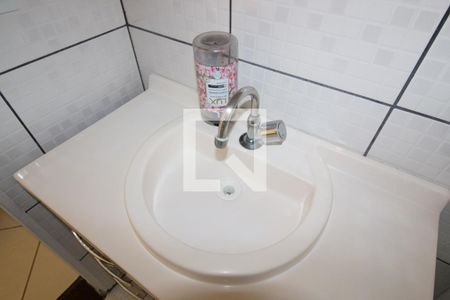 Casa à venda com 120m², 3 quartos e 1 vagaBanheiro 2