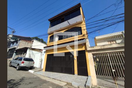 Casa à venda com 200m², 3 quartos e 2 vagasFachada
