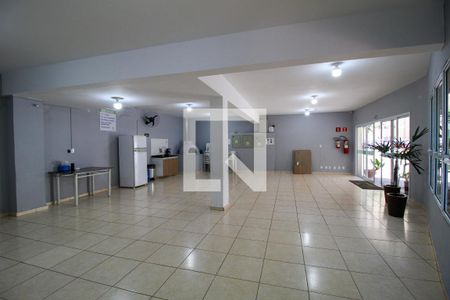 Apartamento para alugar com 30m², 1 quarto e 1 vaga Apartamento para alugar com 30m², 1 quarto e 1 vagaÁrea comum - Salão de festas