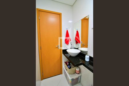 Apartamento à venda com 162m², 2 quartos e 2 vagasBanheiro da Suíte 2