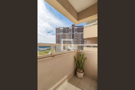 Varanda da Sala de apartamento para alugar com 2 quartos, 74m² em Tamboré, Barueri