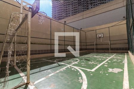 Apartamento para alugar com 74m², 2 quartos e 1 vagaÁrea comum