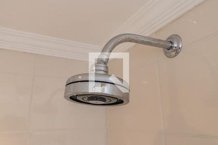 Apartamento para alugar com 74m², 2 quartos e 1 vagaDetalhe do Banheiro Social